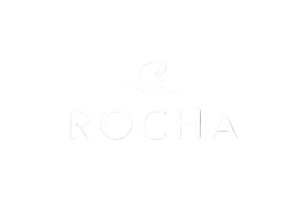 necesito que no tenga fondo que simplemente el logo sea Rocha con algún logotipo referente en blanco y que sea muy elegante y minimalista, que parezca de tienda premium